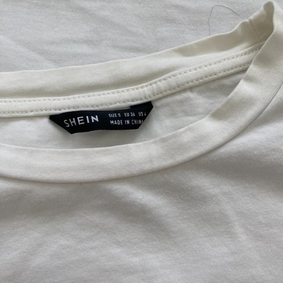 White shein crop top size small - Picture 2 of 3